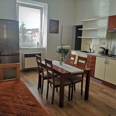 Fine Apartment In Centrum Of Slany With Aircondition Exteriér fotografie