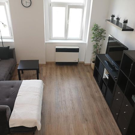 Fine Apartment In Centrum Of Slany With Aircondition Exteriér fotografie
