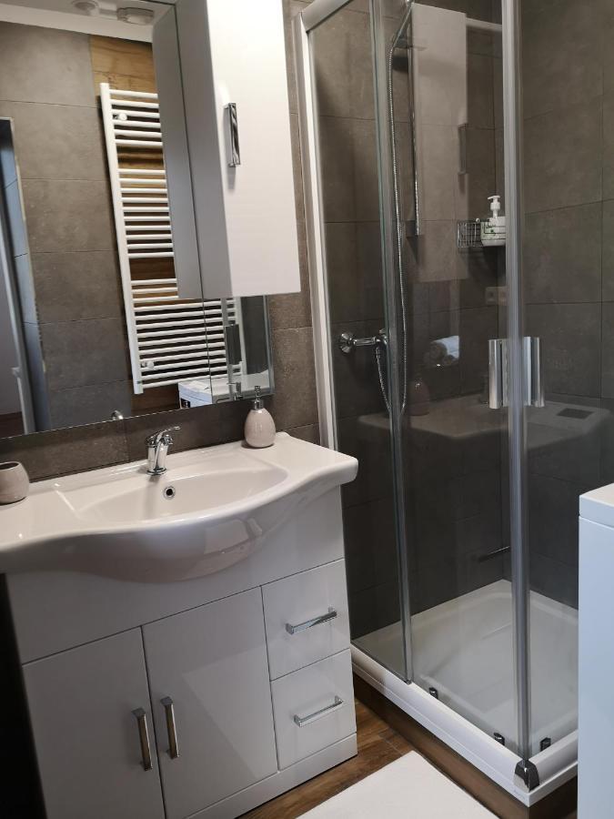 Fine Apartment In Centrum Of Slany With Aircondition Exteriér fotografie